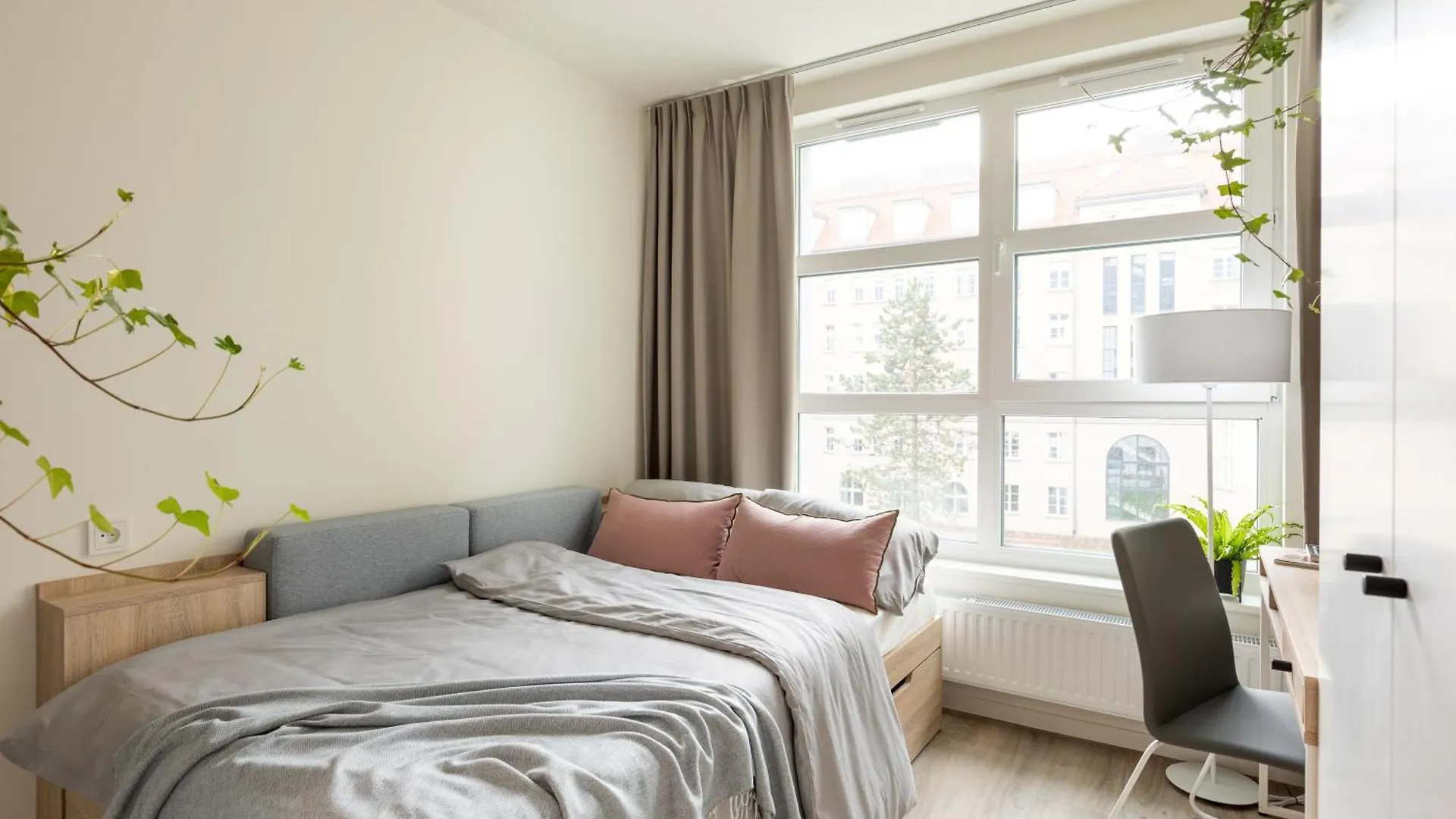 Milestone Krakow Center Student Living Aparthotel